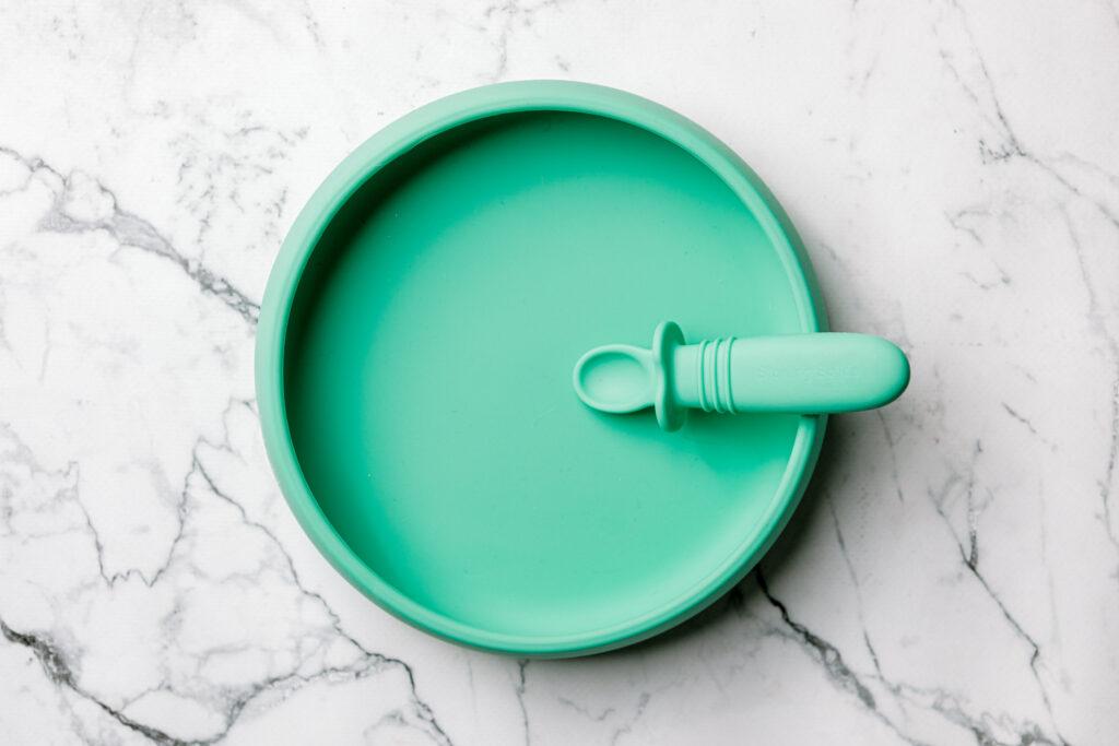 Suckie Scoop Plate