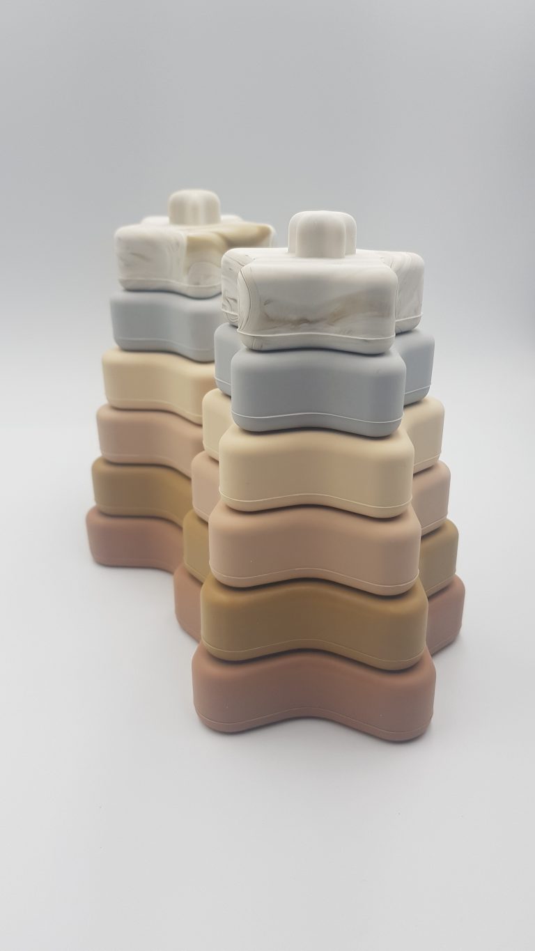 Mama Chew Star Stacker Set