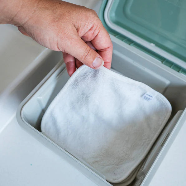 Reusable Wipes System
